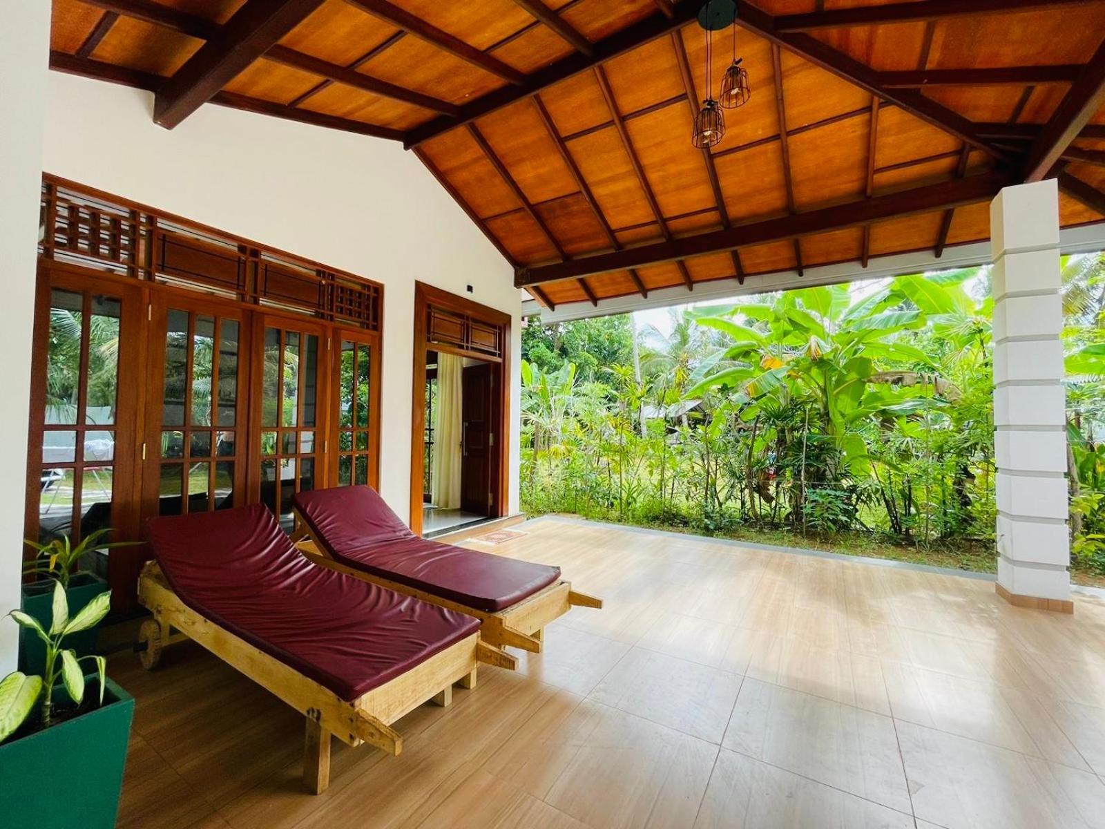 Ceylon Serenity Villas 贝鲁沃勒 外观 照片